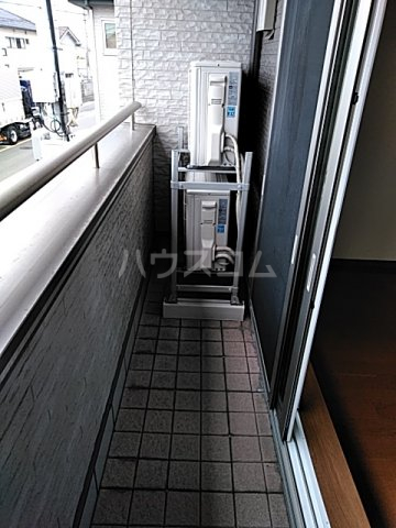 21/27 バルコニー