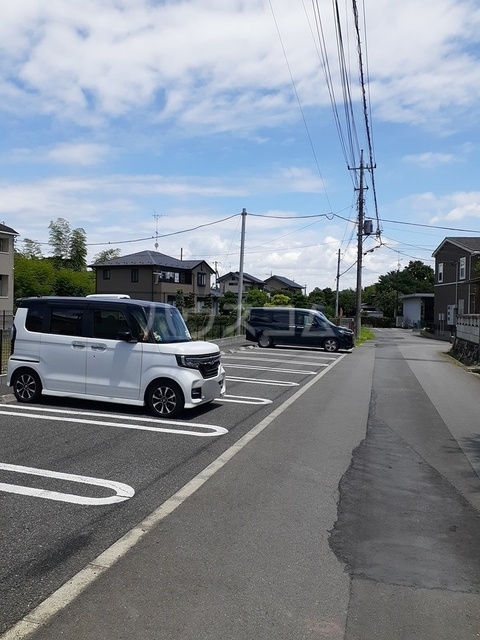 15/30 駐車場