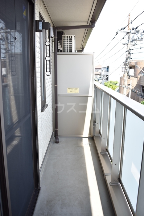 13/30 バルコニー