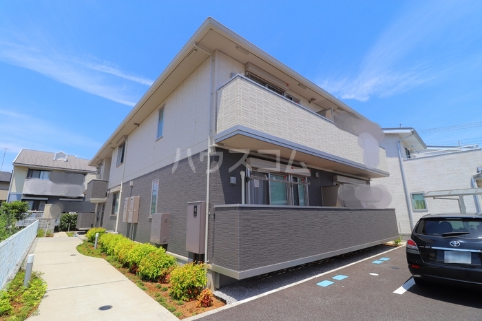 13/23 エントランス