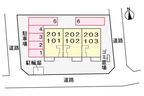17/23 駐車場