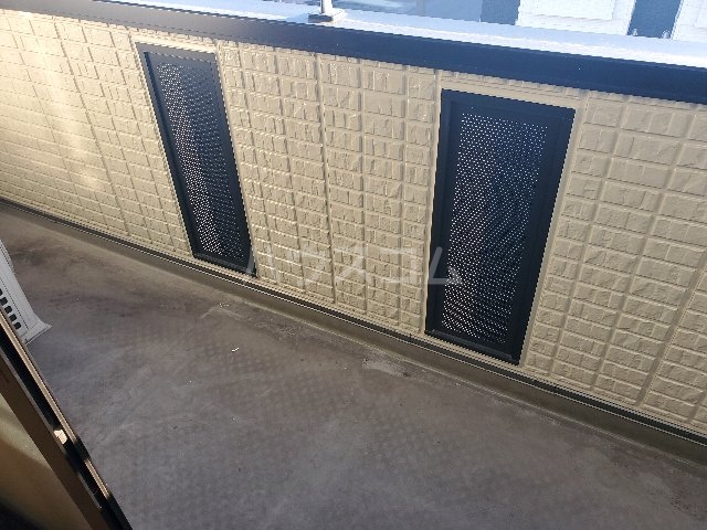 20/30 バルコニー