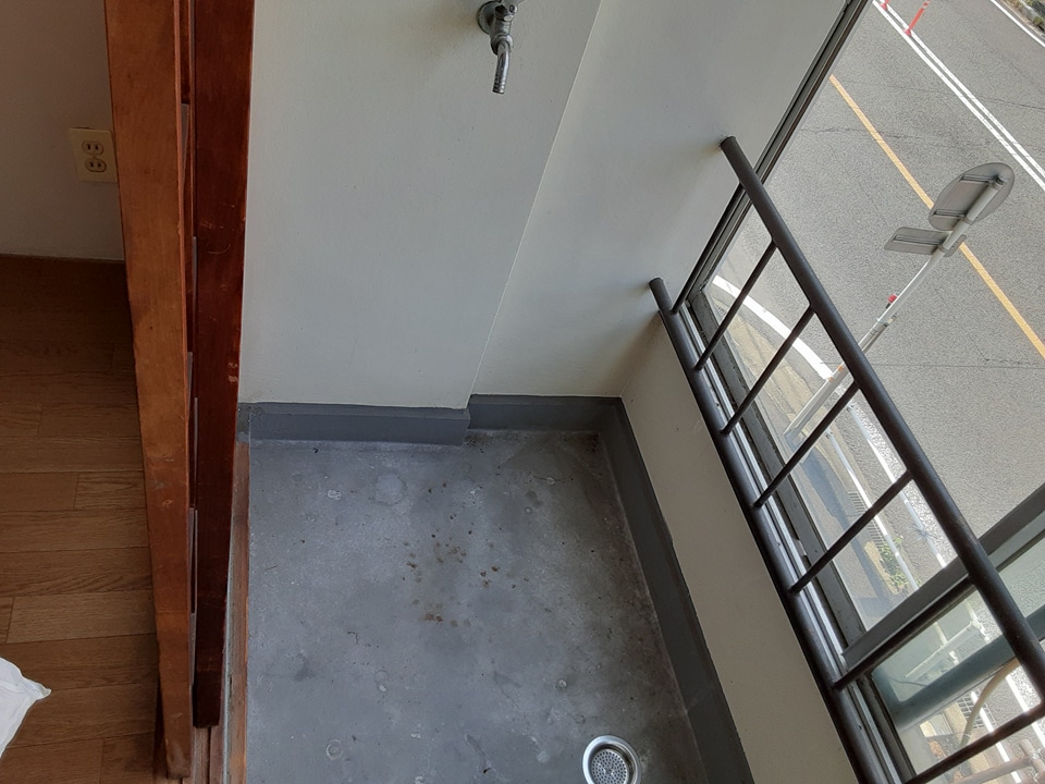 17/22 バルコニー