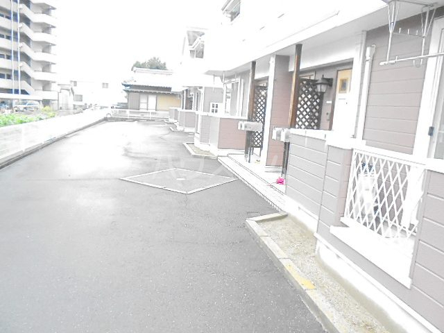 14/20 エントランス