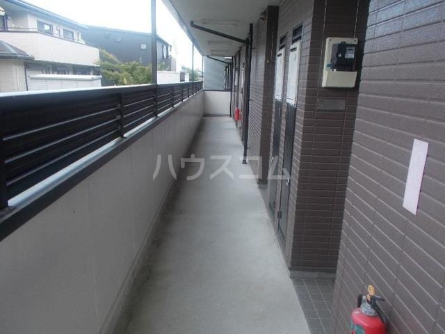 14/21 エントランス
