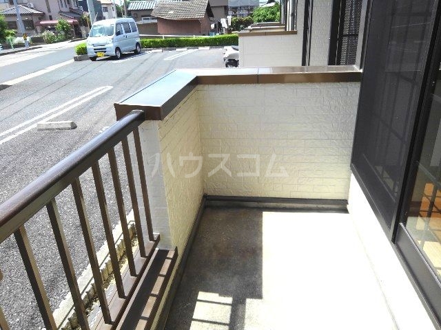 13/23 バルコニー