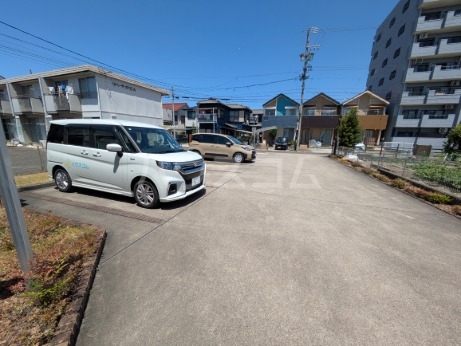 26/30 駐車場