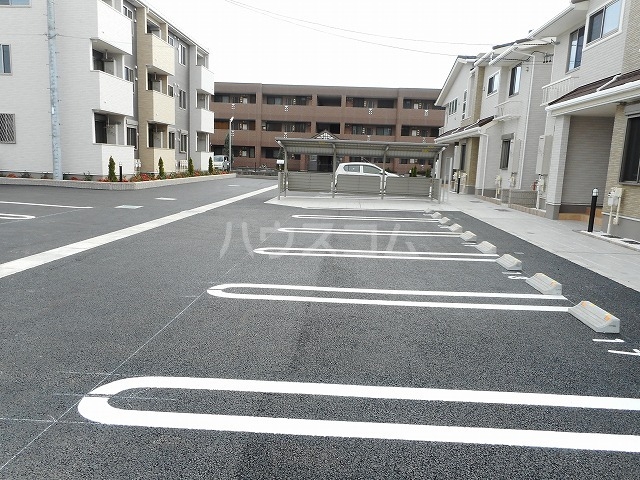 2/8 駐車場