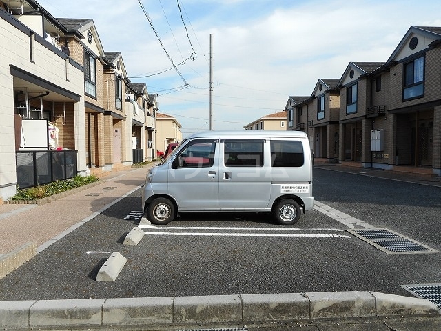 2/8 駐車場
