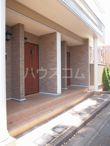 15/22 エントランス