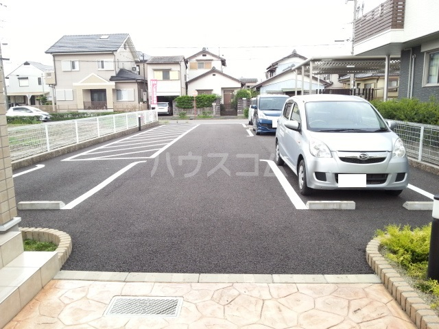 2/8 駐車場