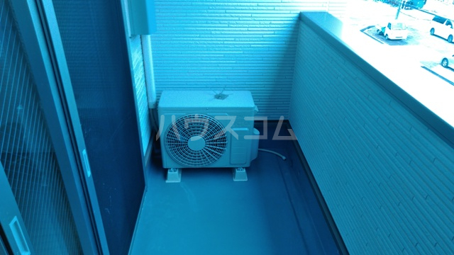 13/22 バルコニー