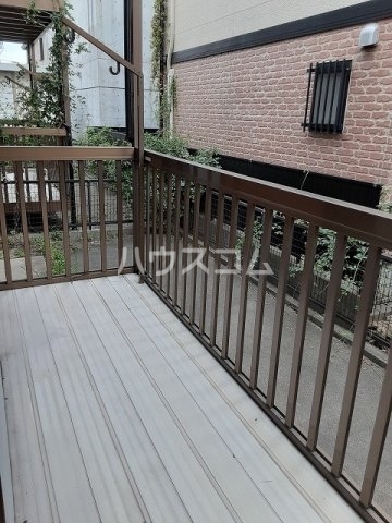 16/28 バルコニー