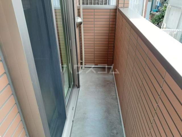 13/22 バルコニー