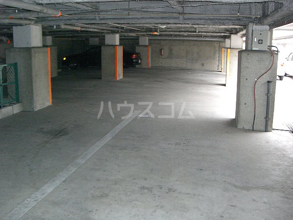 2/11 駐車場