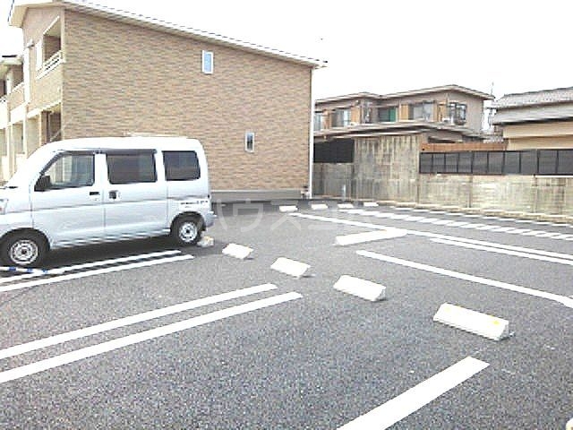2/8 駐車場