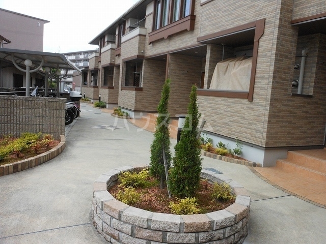 14/21 エントランス