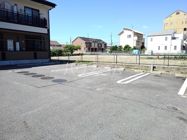 2/8 駐車場