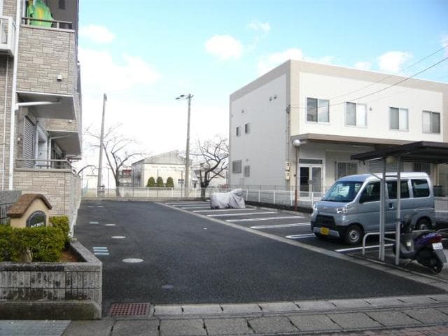 14/22 駐車場