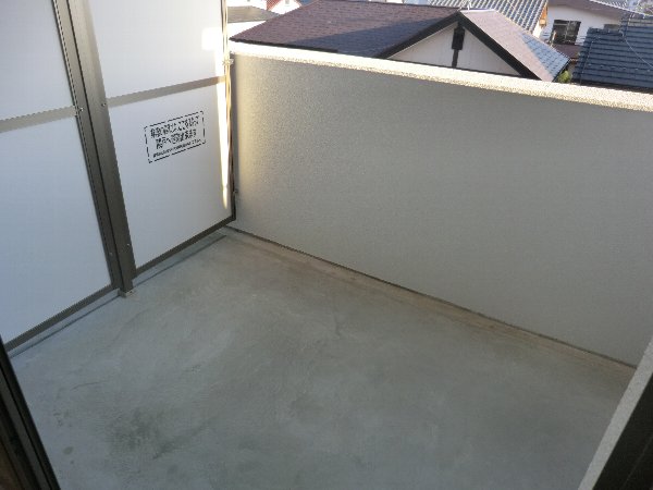 18/28 バルコニー