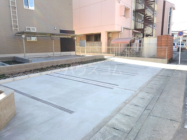 14/22 駐車場