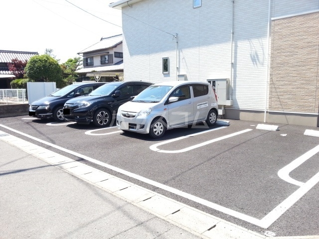 14/20 駐車場