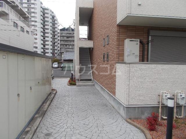 15/24 エントランス