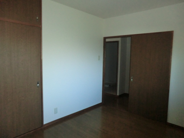 2/4 エントランス