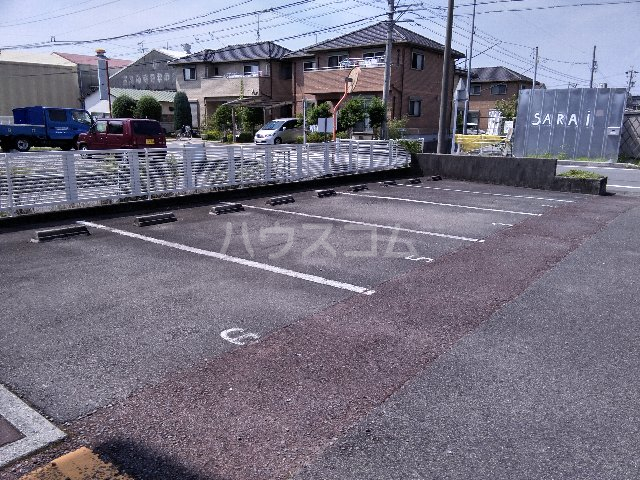 20/28 駐車場
