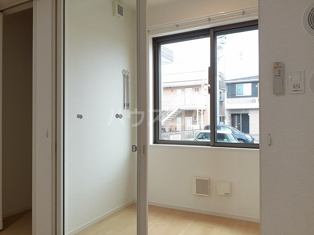 13/22 バルコニー