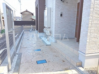 2/8 エントランス