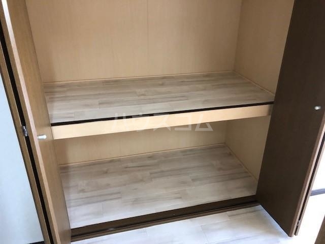 13/30 玄関