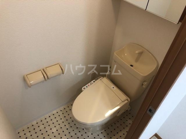 18/30 トイレ