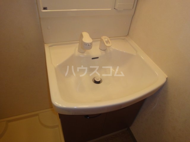 13/28 洗面