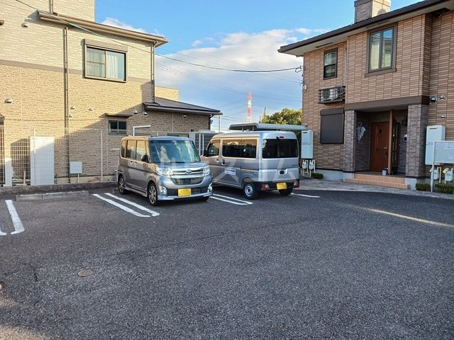 2/8 駐車場
