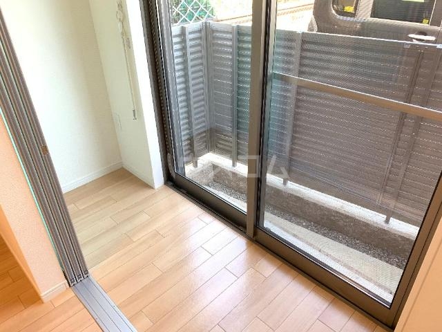 18/29 バルコニー