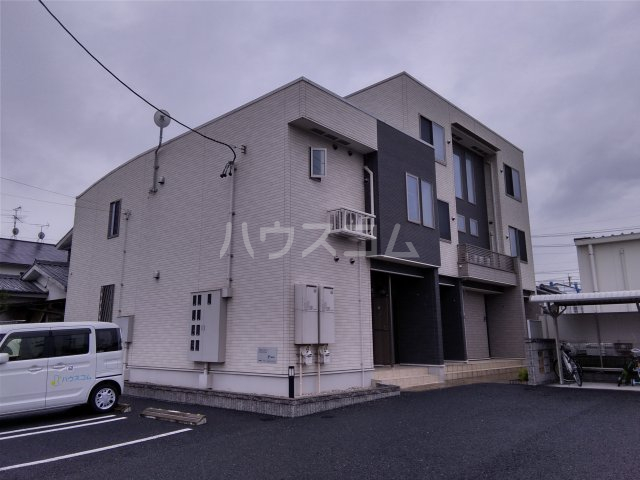2/30 外観