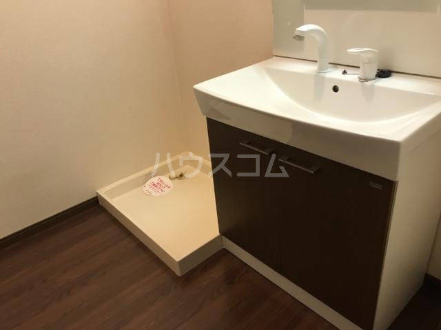 14/28 洗面