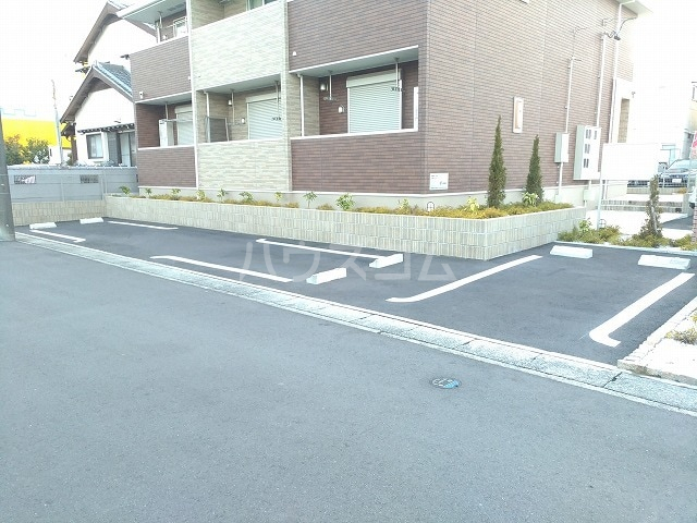 14/24 駐車場