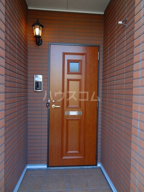 13/20 エントランス