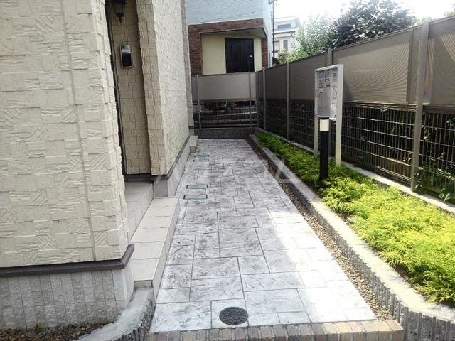 15/24 エントランス