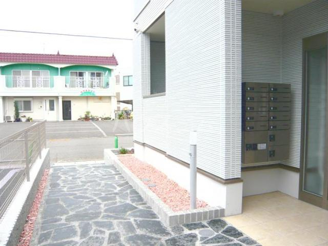 14/20 エントランス