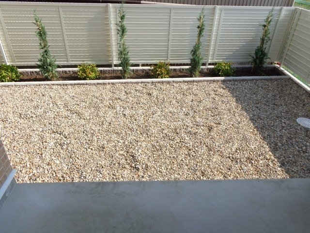 18/30 バルコニー