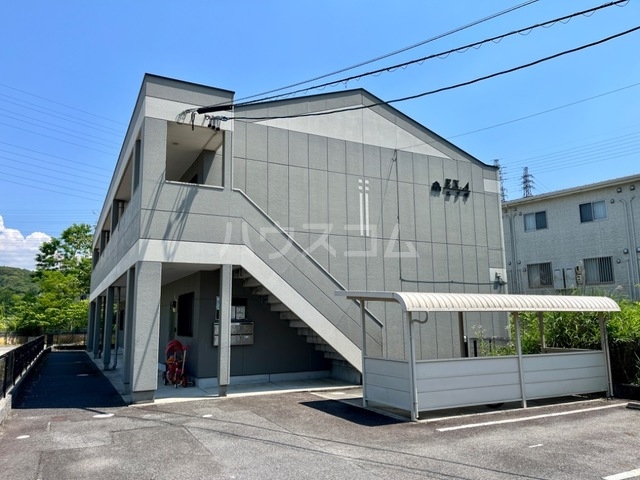2/4 駐車場