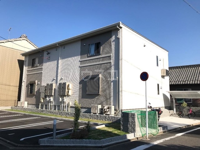 23/24 駐車場