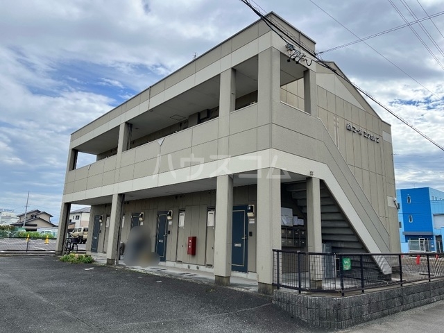 21/29 エントランス