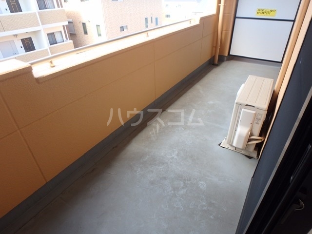 17/26 バルコニー