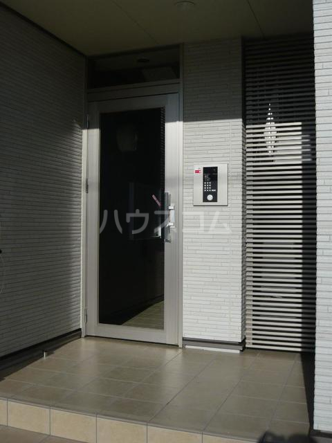 14/21 エントランス