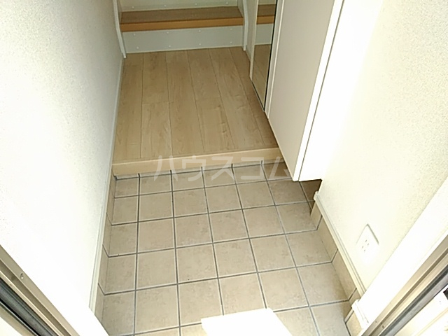 15/30 玄関