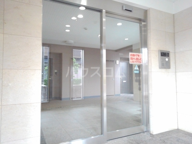 13/20 エントランス